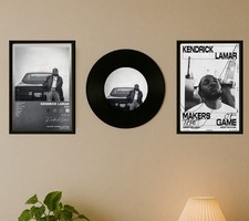 Set Due Quadri E Un Vinile